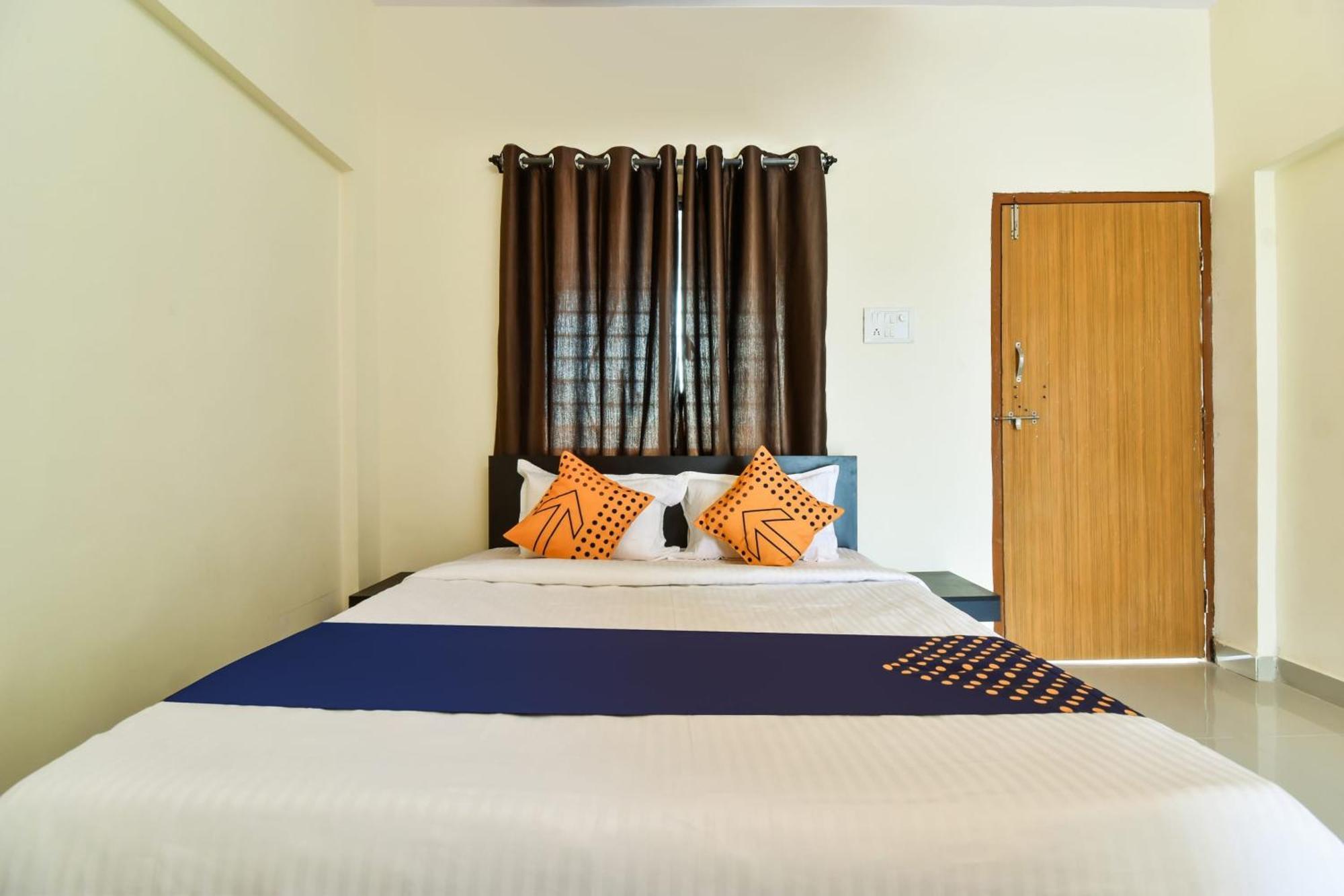 Spot On Carnival Resorts Rāipur Eksteriør billede