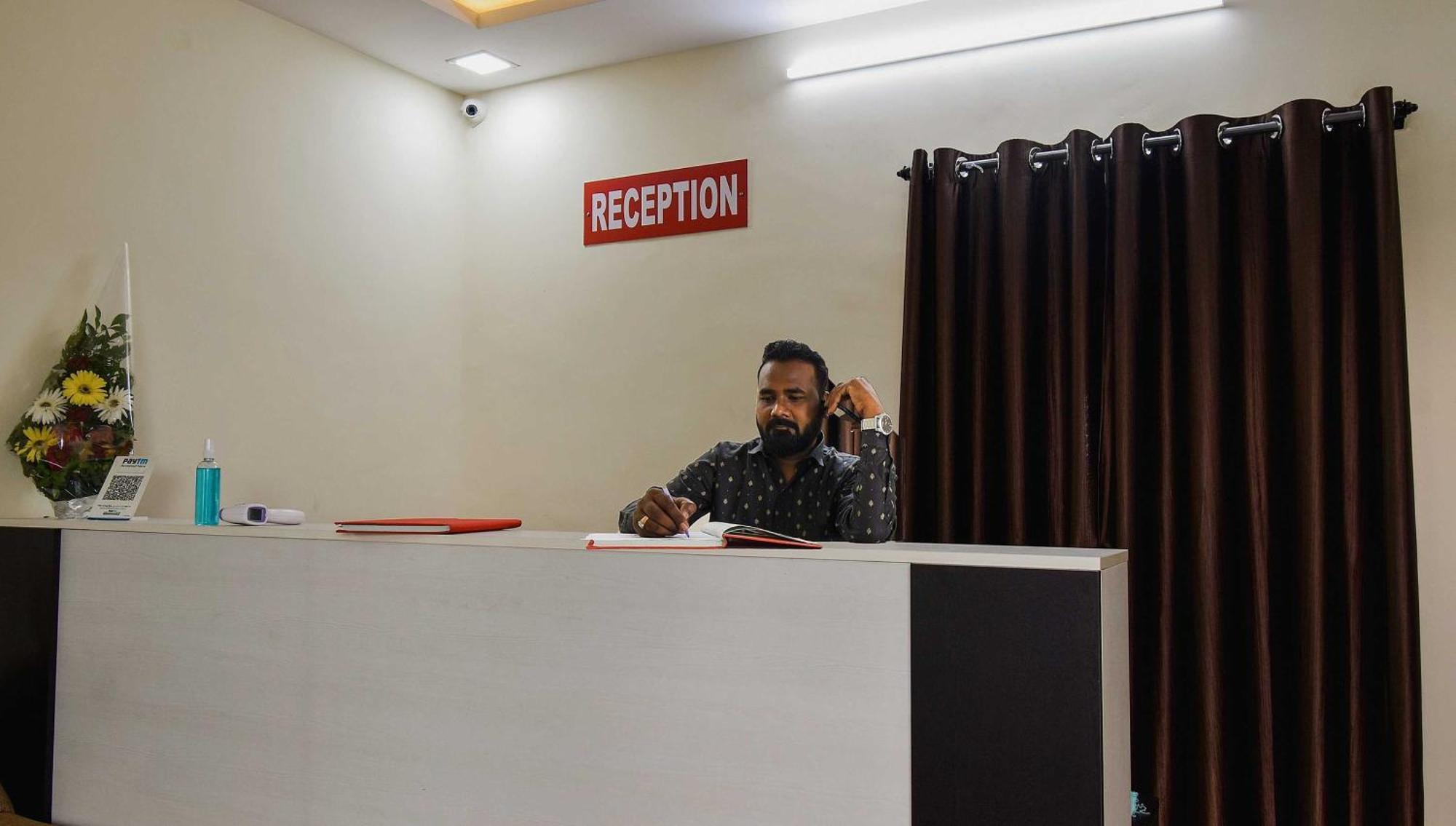 Spot On Carnival Resorts Rāipur Eksteriør billede