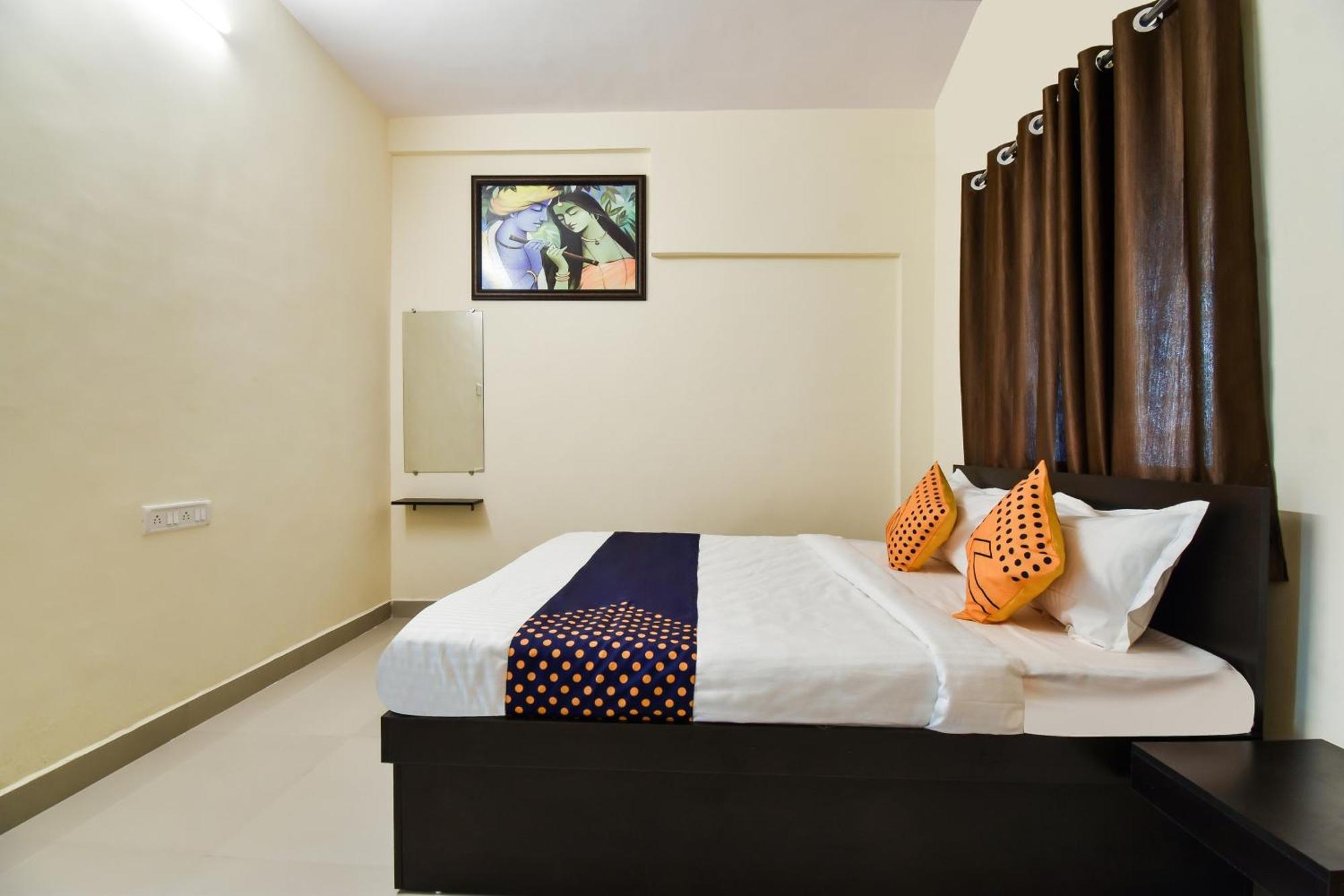 Spot On Carnival Resorts Rāipur Eksteriør billede